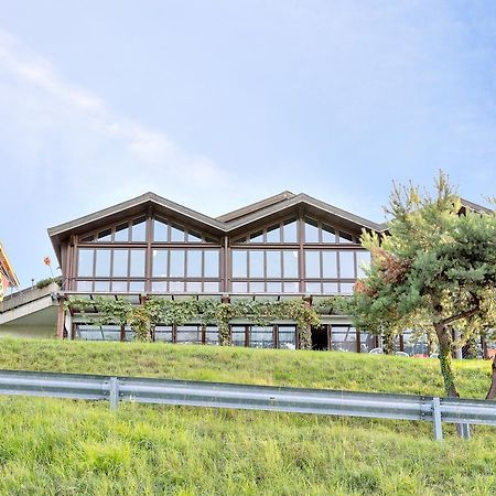 Hotel Restaurant Moeve Faulensee Exterior foto