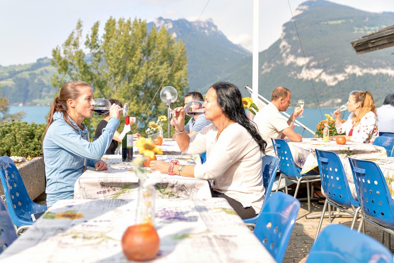 Hotel Restaurant Moeve Faulensee Exterior foto
